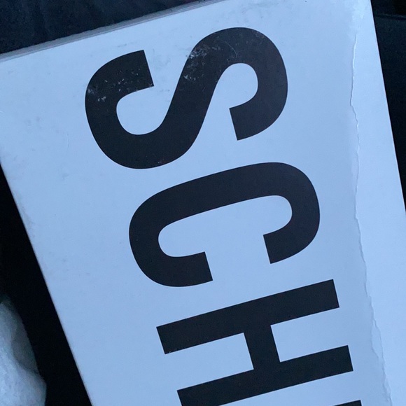 Schutz Sandals - Picture 11 of 11